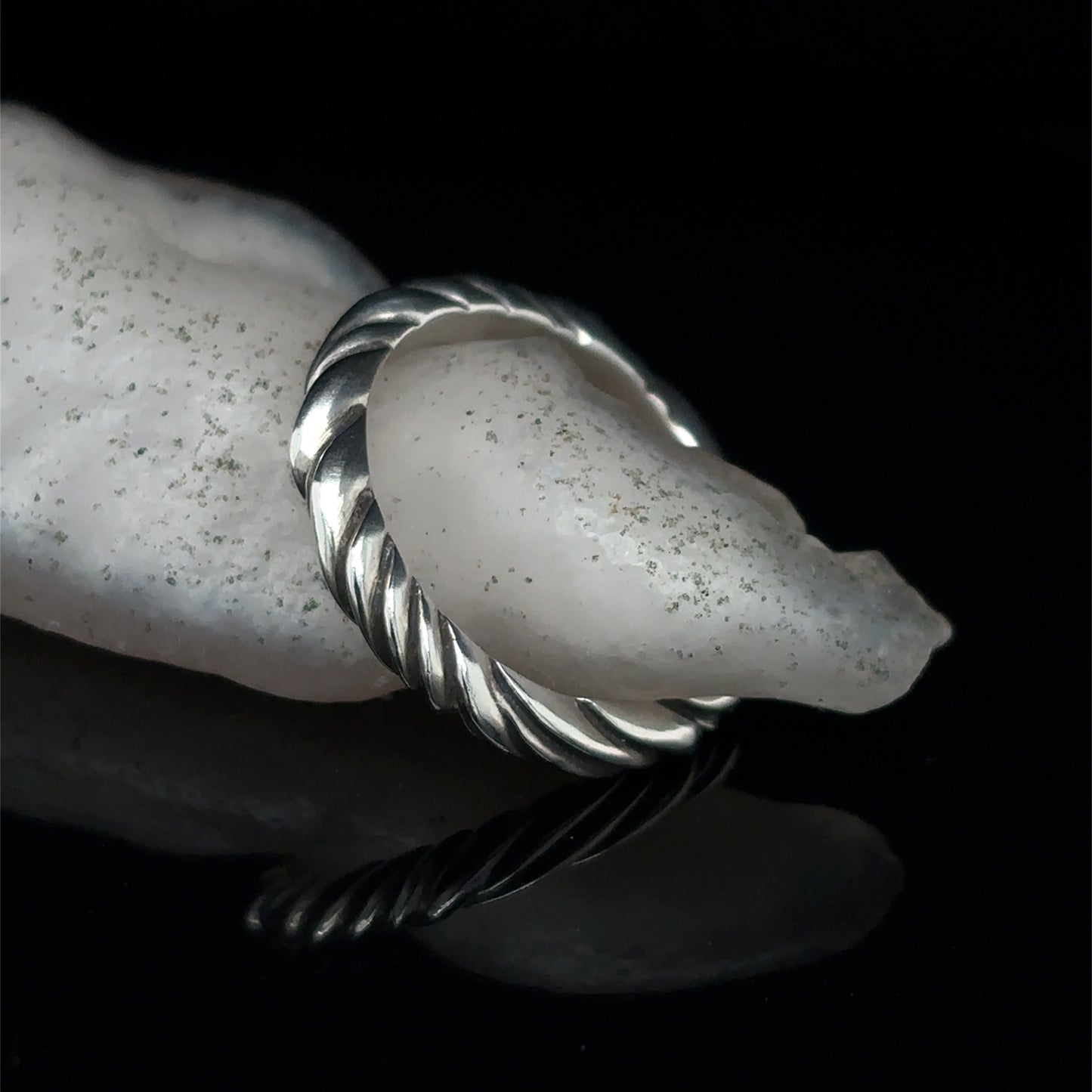 Flow Stack Ring