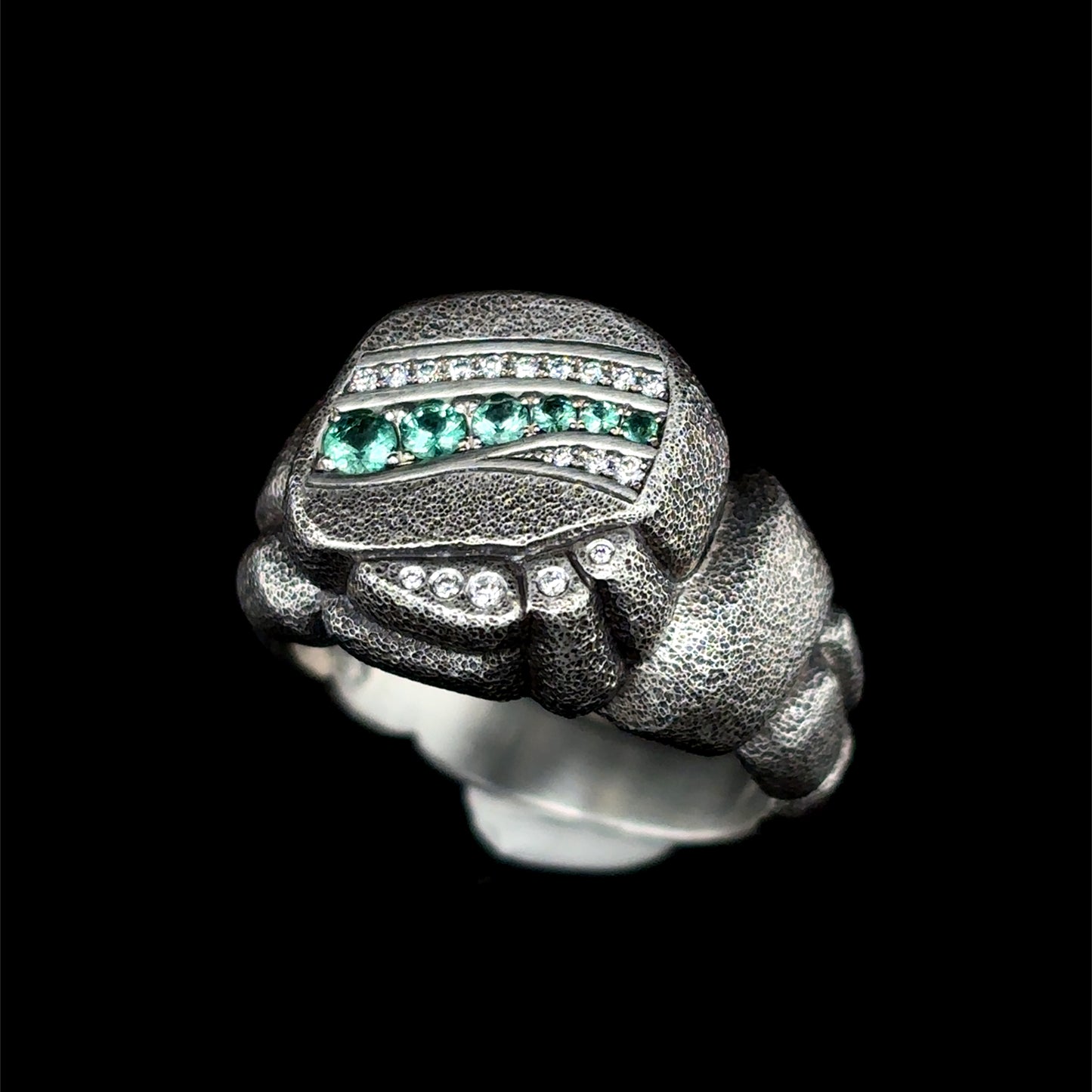 Emerald & Diamond Ancient Stones Ring