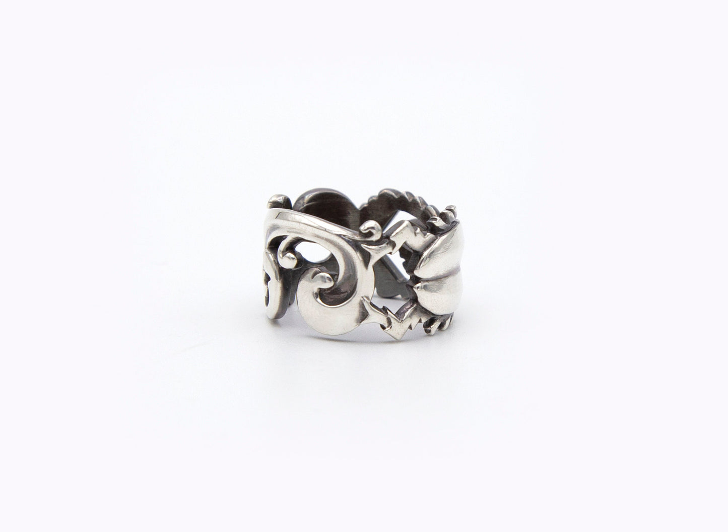 Scroll/Scarab Sterling Silver Ring - Size 8