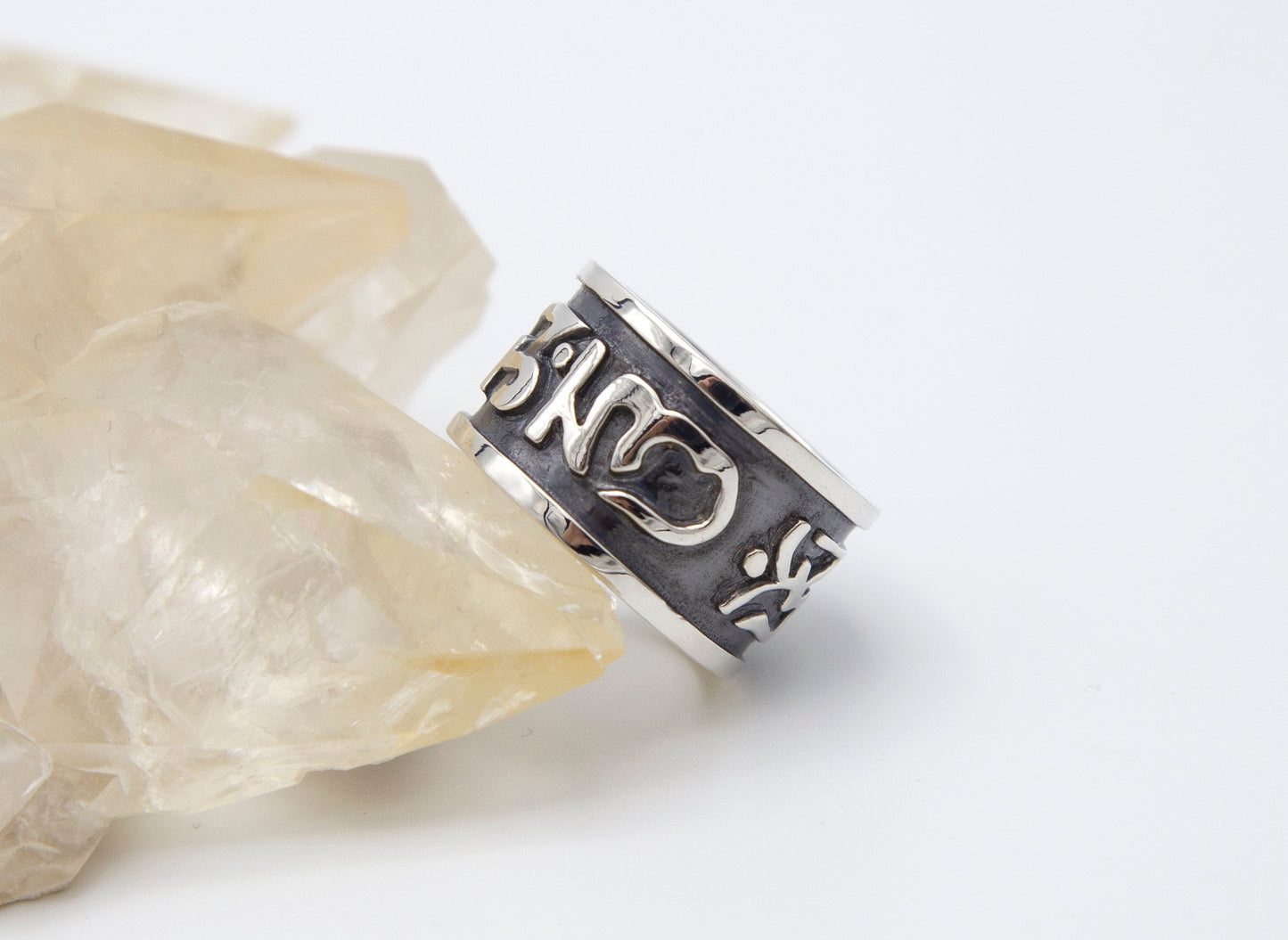 Tibetan Mantra Sterling Silver Ring - Size 8