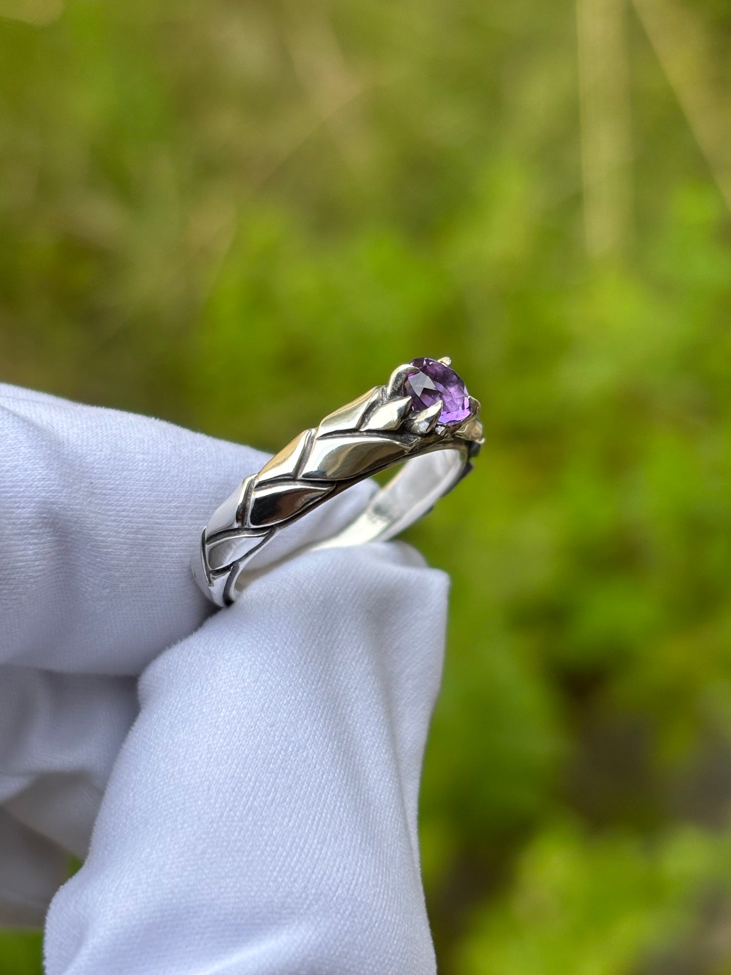 Amethyst Laurel Ring