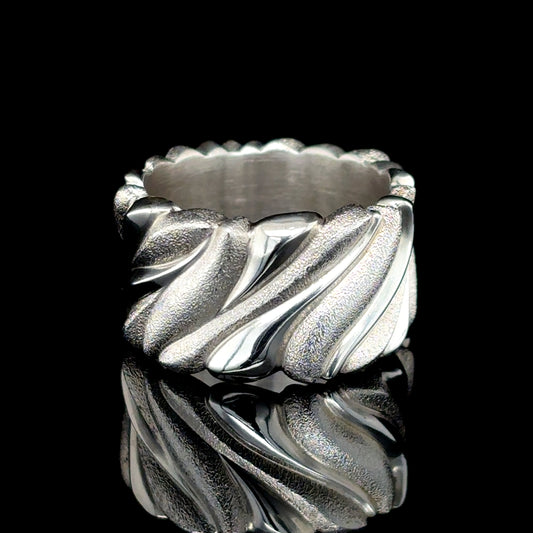 Flow Band with Partial Texture - Size 9.5