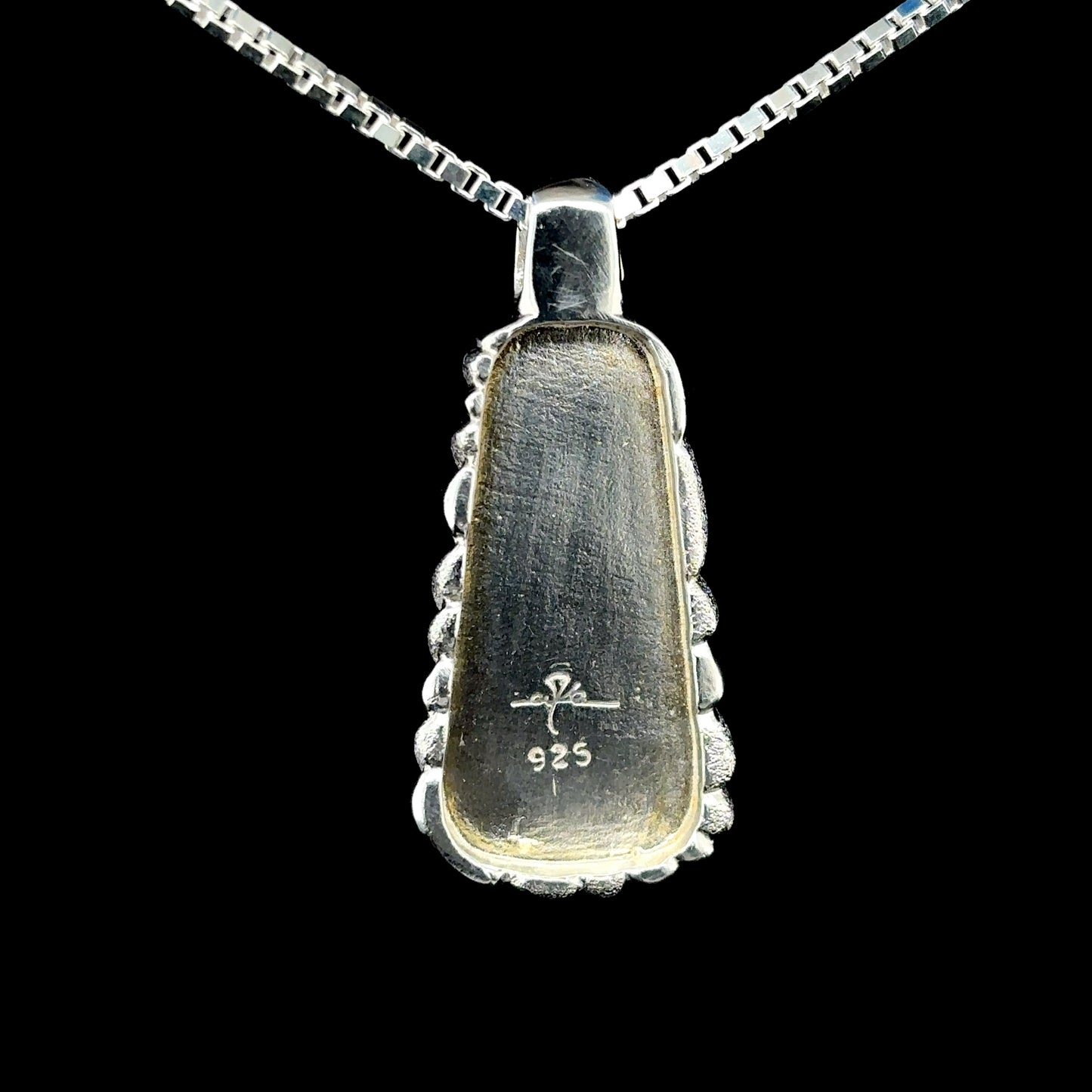 Flow Pendant