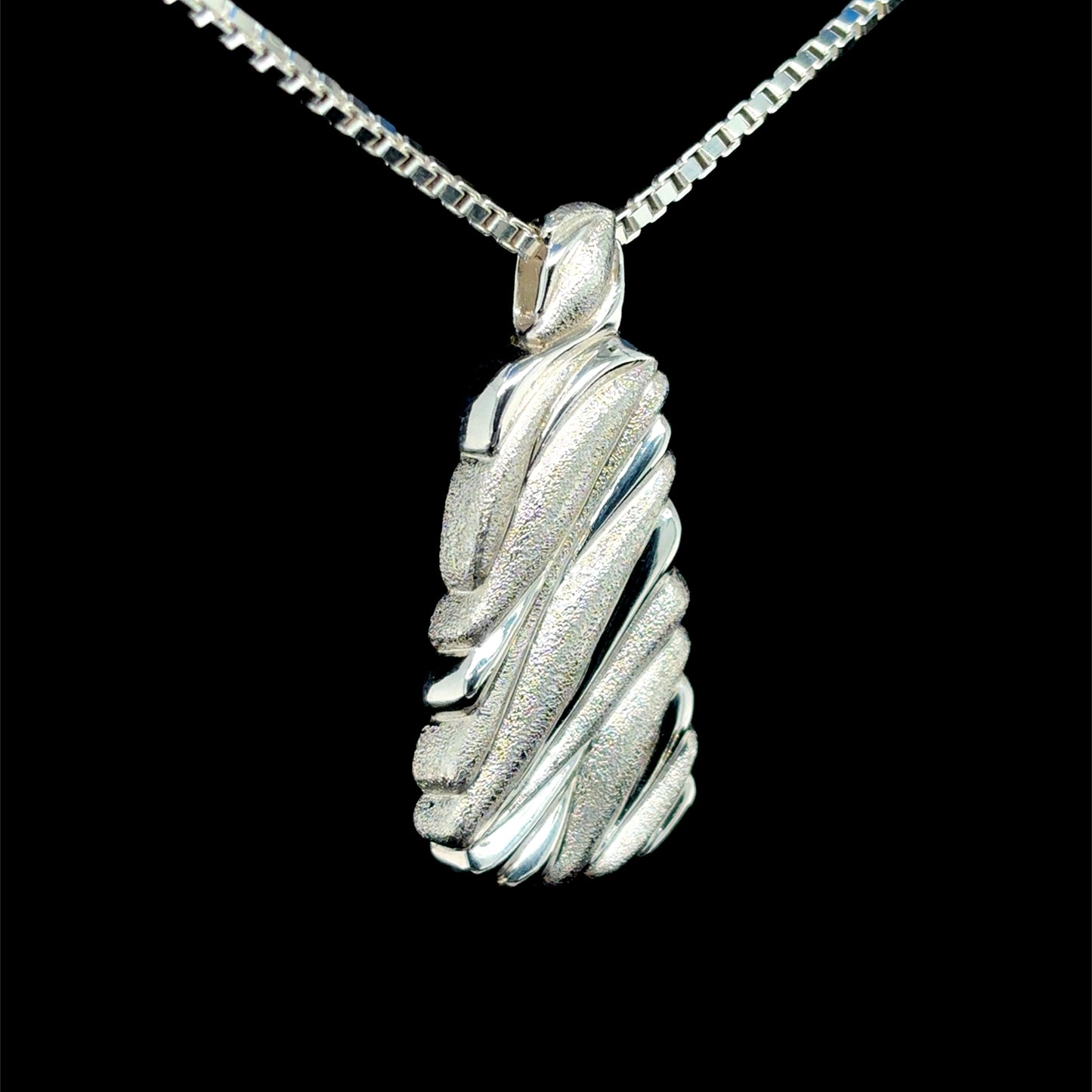 Flow Pendant
