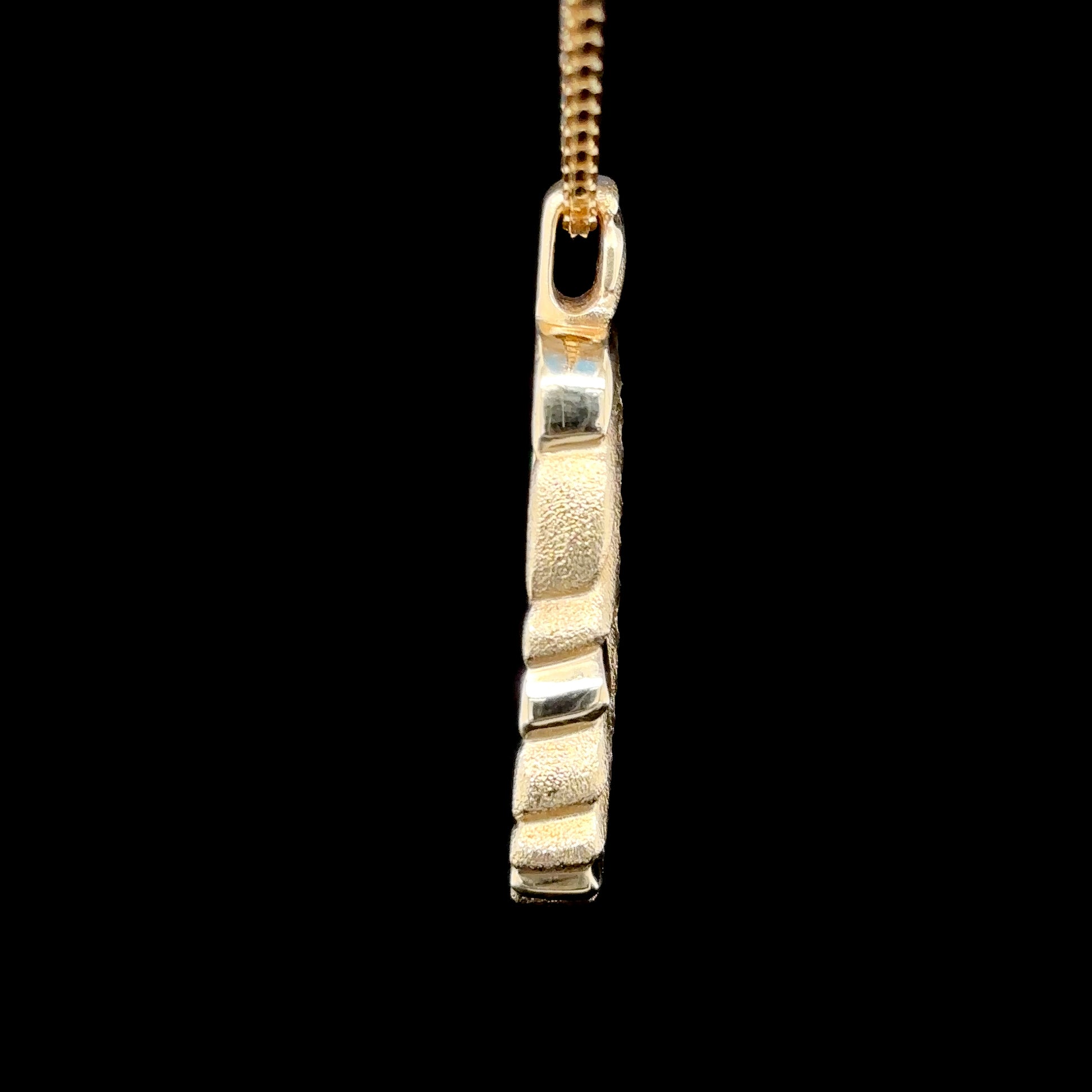 Flow Pendant 14K Gold 2025