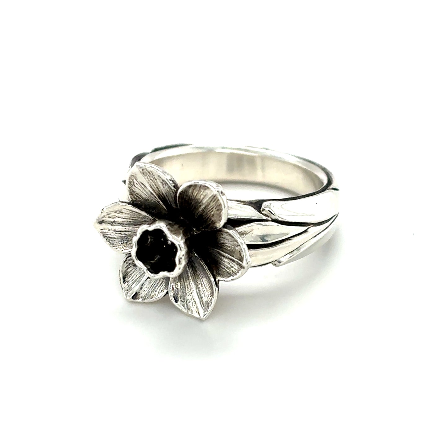 Daffodil Ring