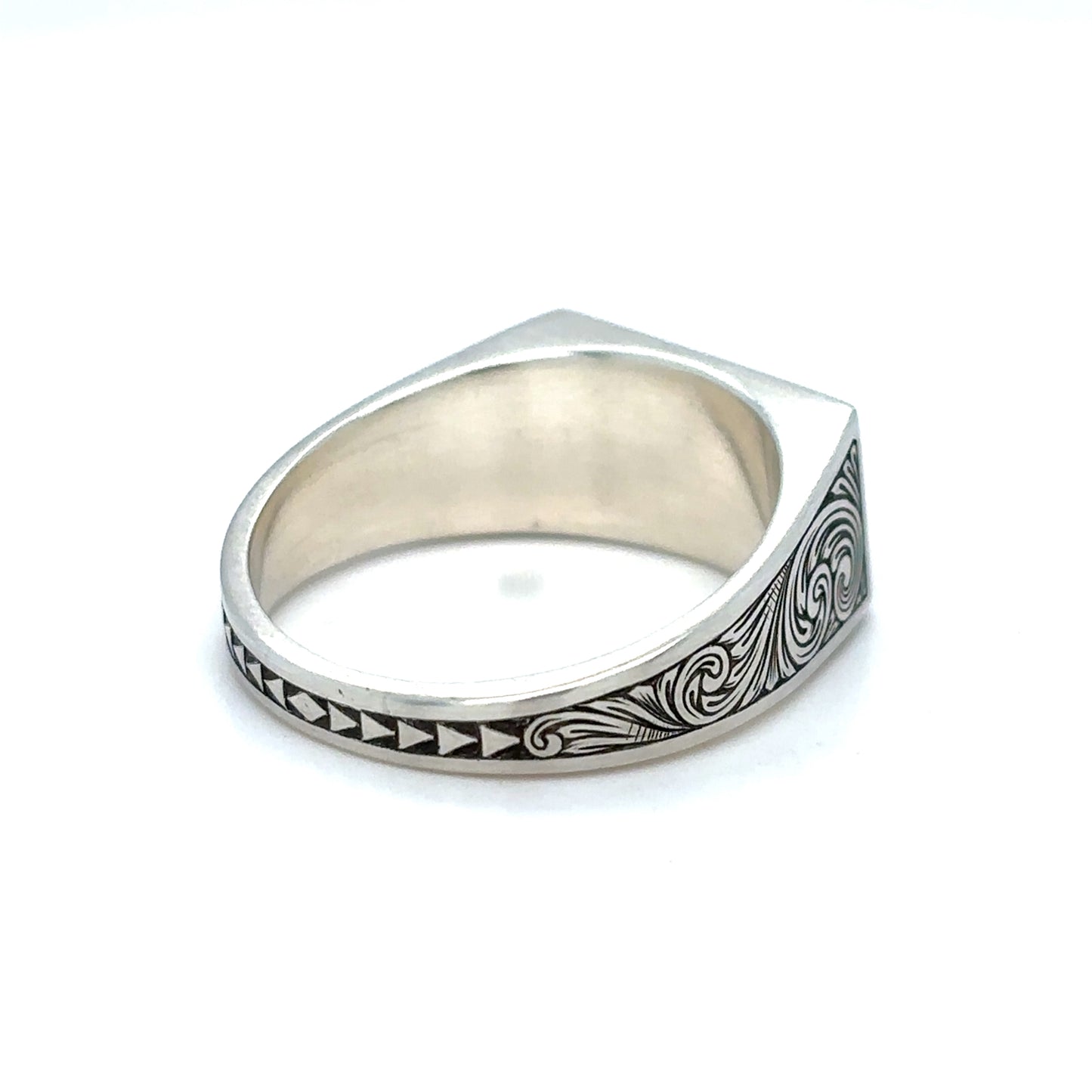 English Scroll Signet Ring