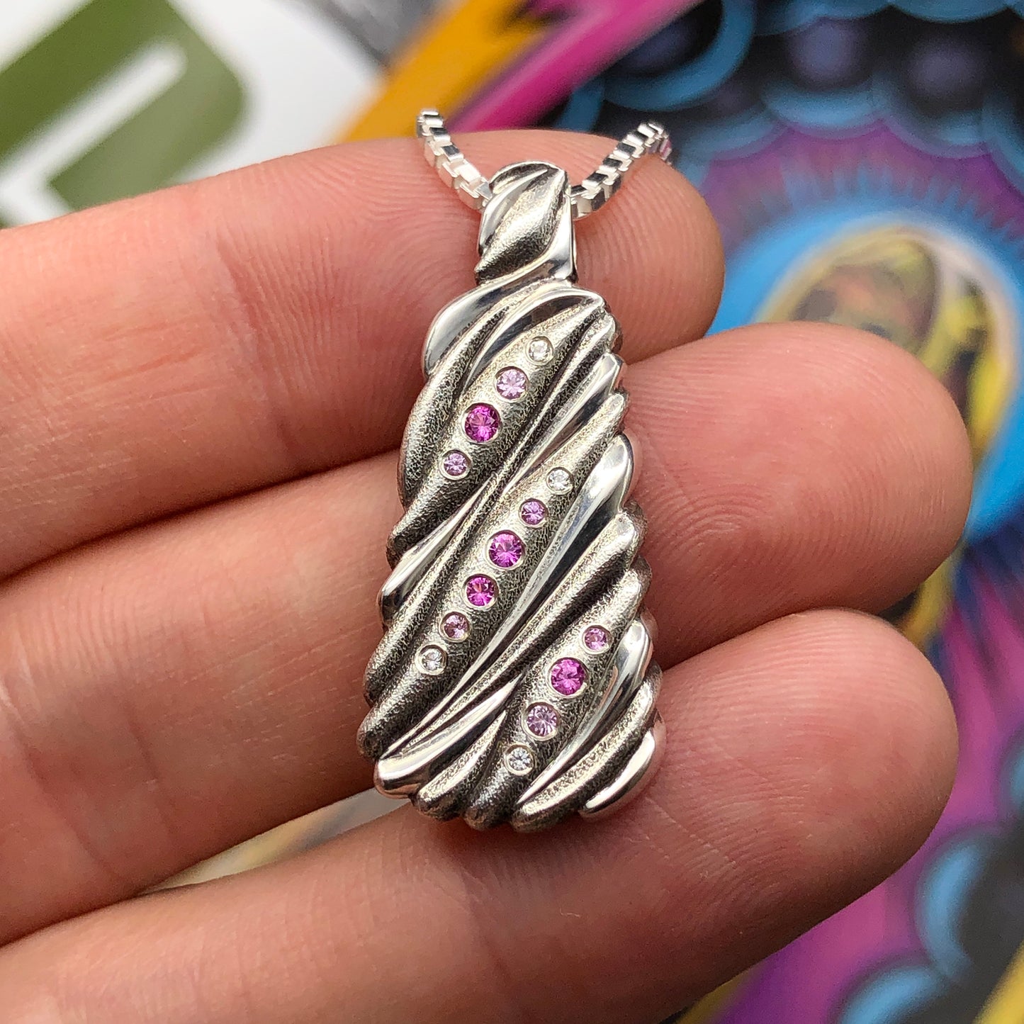 Flow Pendant with Pink Sapphire Gradient
