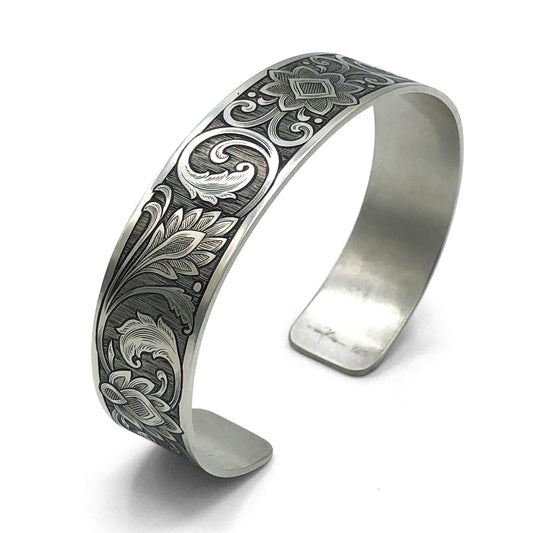 Oriental Scroll Engraved Cuff