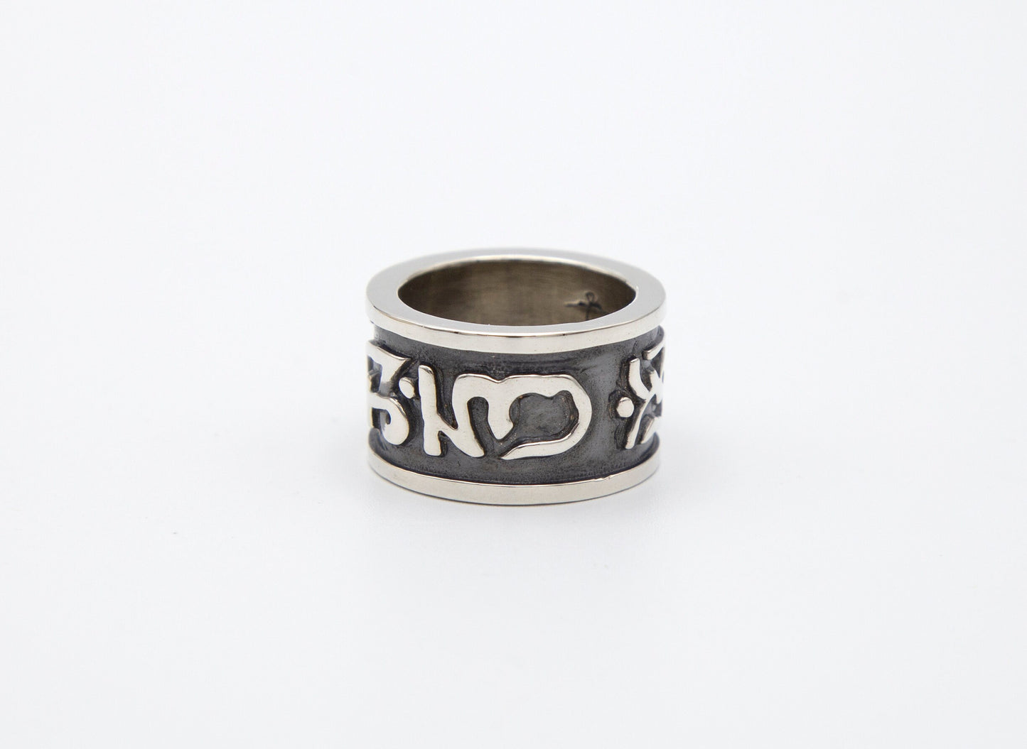 Tibetan Mantra Sterling Silver Ring - Size 8